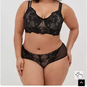 Torrid Dot Lace Hipster Panty With Keyhole Back